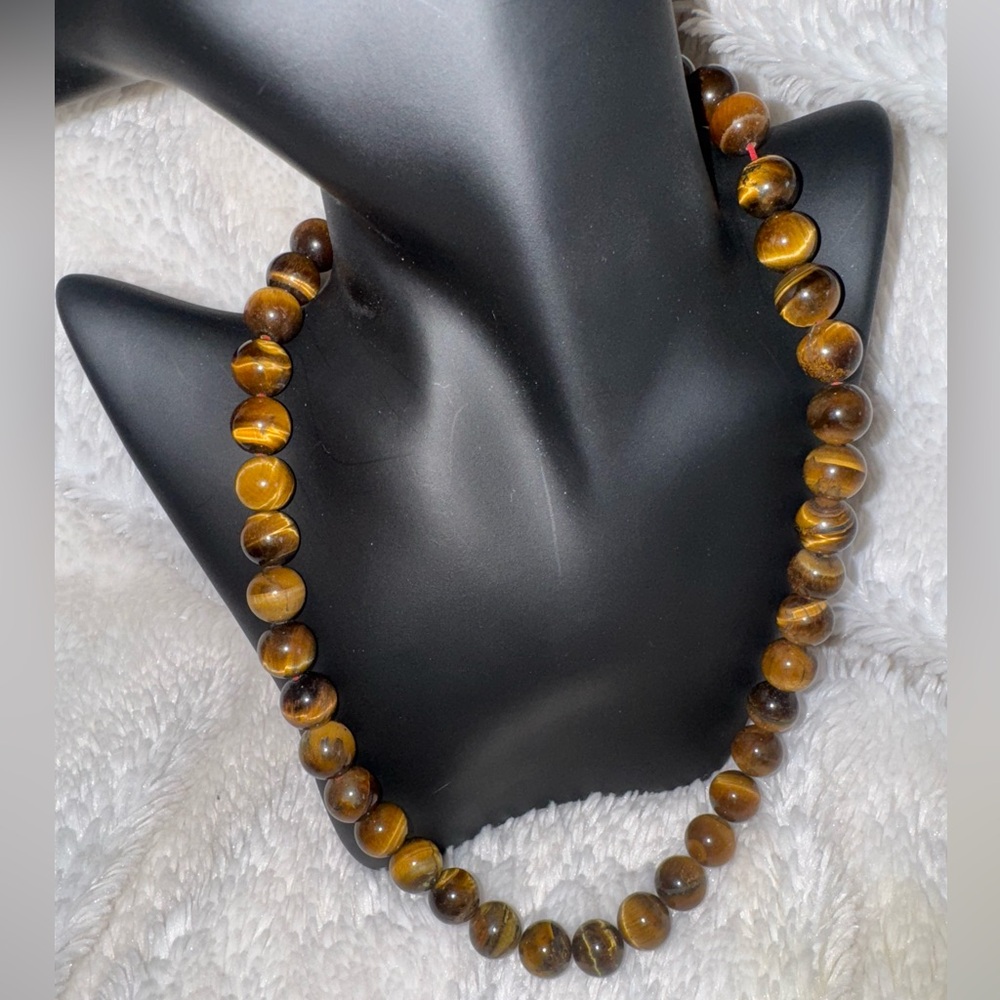 EUC Gorgeous Beaded Tigers Eye Necklace, 526 cts